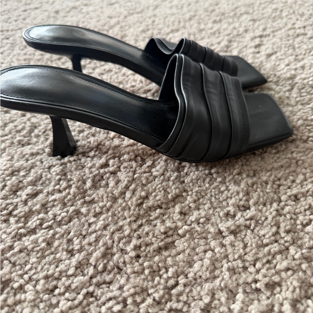Marc Fisher Black Ruched Leather Slide Mules - Picture 2 of 6